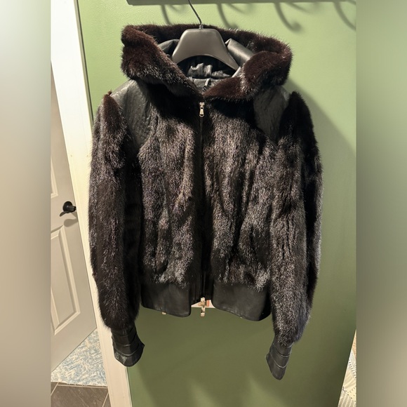 Jackets & Blazers - Mink bomber